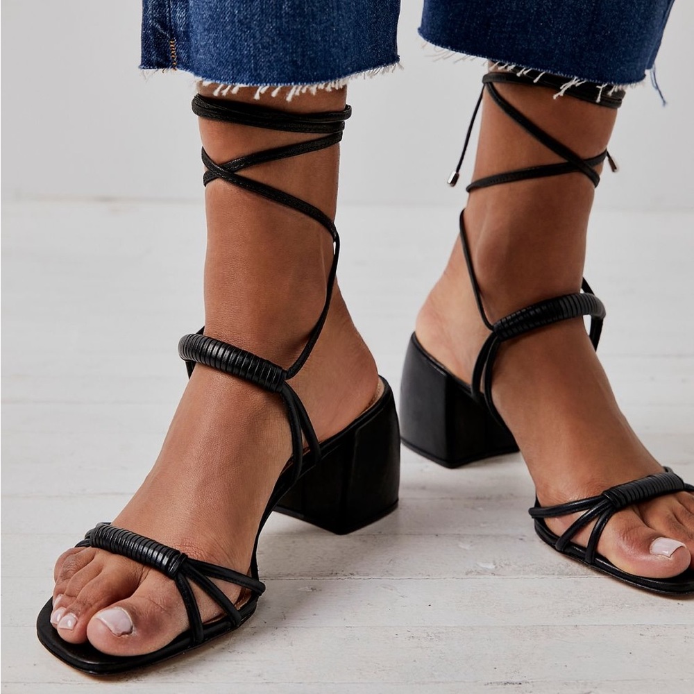 Free People Love Struck Heels - Black - 36